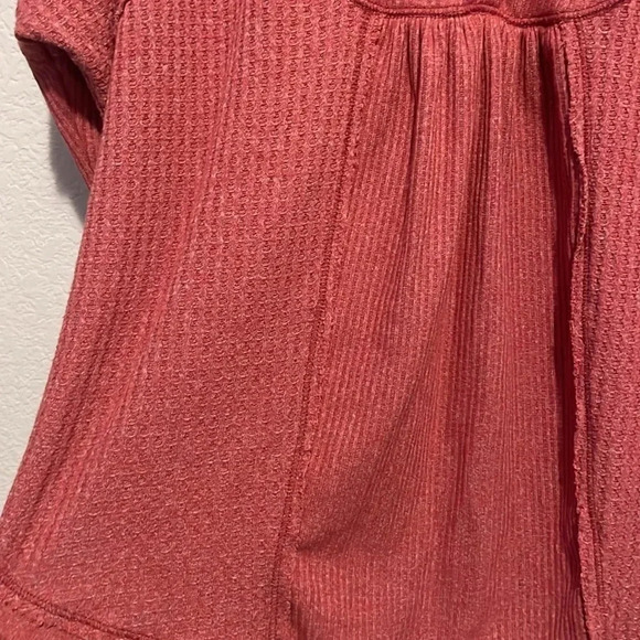 Free People Women's XS Leo Oversized Henley Top Waffle Knit Thermal - Picture 7 of 9